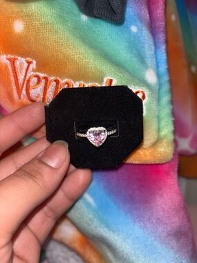 Heart Halo Ring with Pink Gem - 925 Sterling Silver